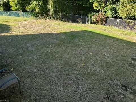 405 Windsor Dr, Elyria, OH 44035 photo 26