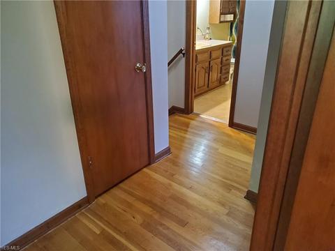 405 Windsor Dr, Elyria, OH 44035 photo 12