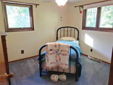 405 Windsor Dr, Elyria, OH 44035 photo 15