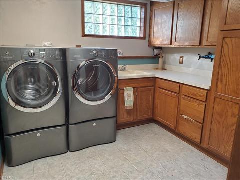 405 Windsor Dr, Elyria, OH 44035 photo 25