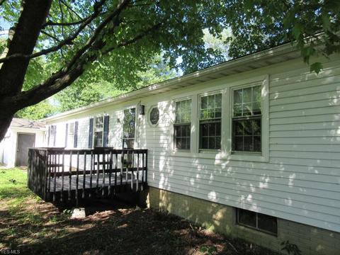 81 Bass Ct, Lagrange, OH 44050 photo 1