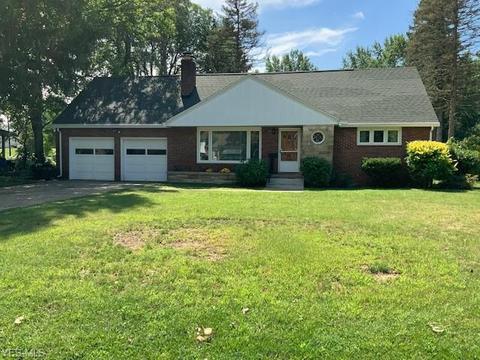 4214 Bellwood Dr NW, Canton, OH 44708 photo 1