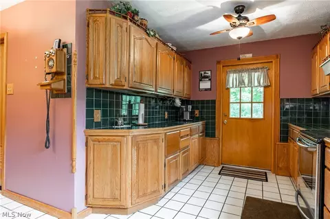 99 Rusty Run Rd, Walker, WV 26180 photo 11