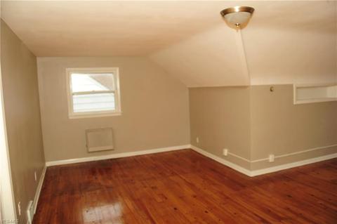 304 E 243rd St, Euclid, OH 44123 photo 11