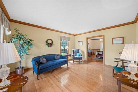 7201 Longview Dr, Solon, OH 44139 photo 5