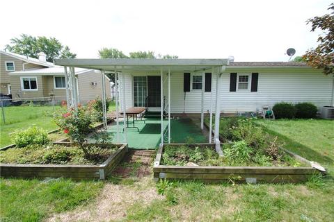 376 Wallace Dr, Berea, OH 44017 photo 16