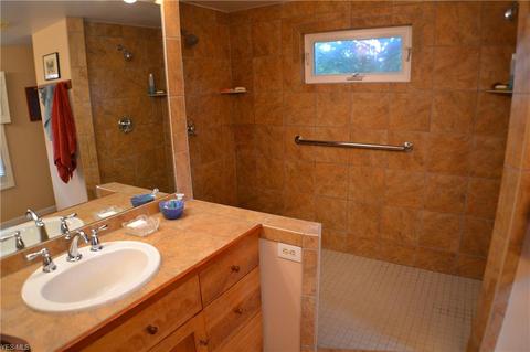 149 E 5th Ave, Berea, OH 44017 photo 20