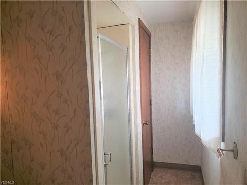 340 Michigan Ave, Elyria, OH 44035 photo 27