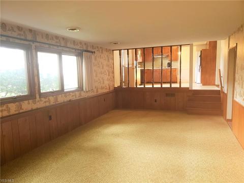 340 Michigan Ave, Elyria, OH 44035 photo 11