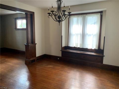 1803 E 46th St, Ashtabula, OH 44004 photo 5