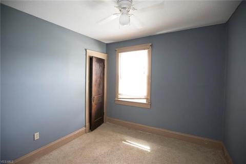 411 10 St, Elyria, OH 44035 photo 19