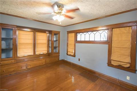 411 10 St, Elyria, OH 44035 photo 10