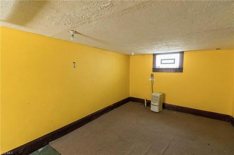 411 10 St, Elyria, OH 44035 photo 27
