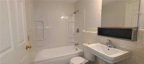 629 Case Ave, Elyria, OH 44035 photo 5