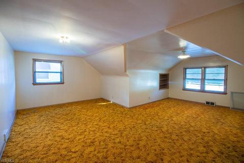 343 E 244th St, Euclid, OH 44123 photo 14