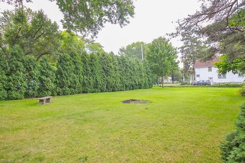 260 E Bridge St, Berea, OH 44017 photo 24