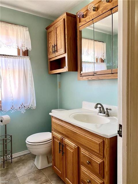 300 E 222nd St, Euclid, OH 44123 photo 12