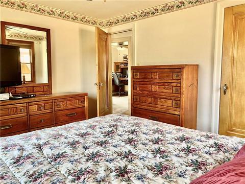 300 E 222nd St, Euclid, OH 44123 photo 15