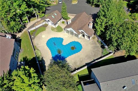 1233 Red Tail Hawk Ct #6, Youngstown, OH 44512 photo 4