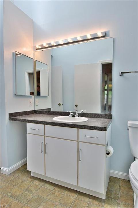 1233 Red Tail Hawk Ct #6, Youngstown, OH 44512 photo 34