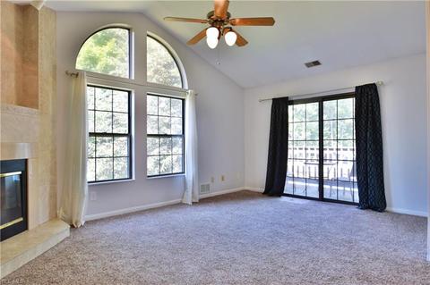1233 Red Tail Hawk Ct #6, Youngstown, OH 44512 photo 12