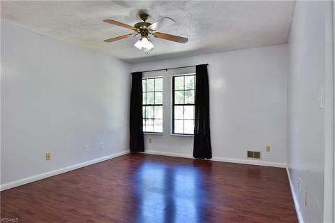 1233 Red Tail Hawk Ct #6, Youngstown, OH 44512 photo 25