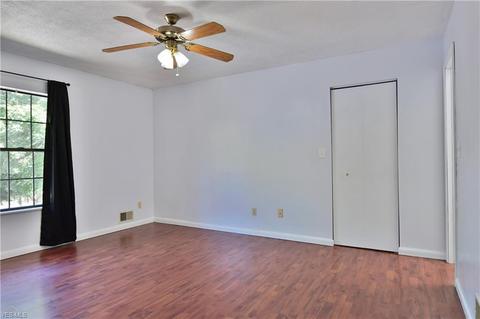 1233 Red Tail Hawk Ct #6, Youngstown, OH 44512 photo 27
