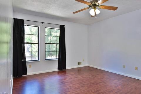 1233 Red Tail Hawk Ct #6, Youngstown, OH 44512 photo 26
