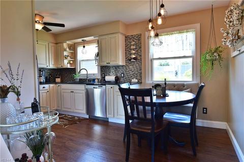 1025 Garfield St, Struthers, OH 44471 photo 11