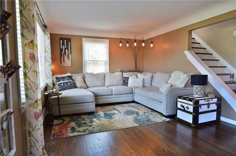 1025 Garfield St, Struthers, OH 44471 photo 6