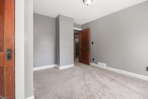 225 7th St, Elyria, OH 44035 photo 18