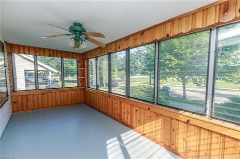 90 E Wilbeth, Akron, OH 44301 photo 15