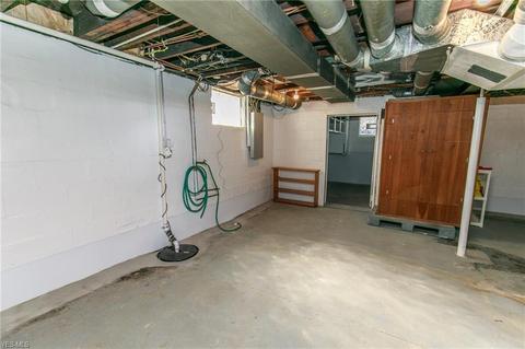 90 E Wilbeth, Akron, OH 44301 photo 29