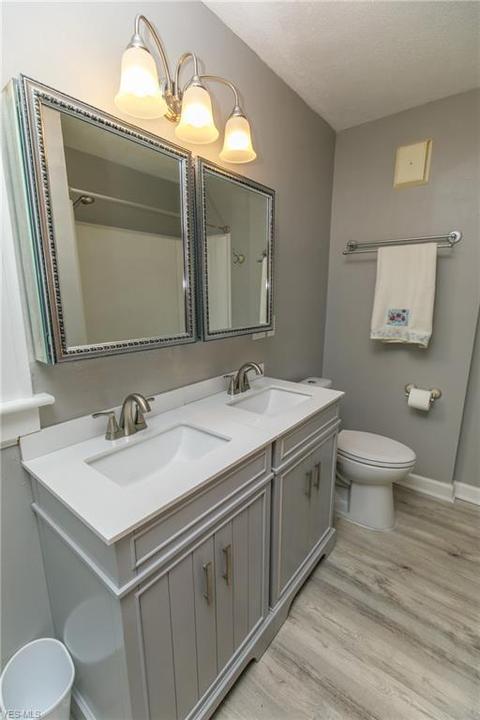 90 E Wilbeth, Akron, OH 44301 photo 25