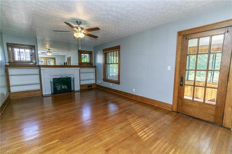 90 E Wilbeth, Akron, OH 44301 photo 7