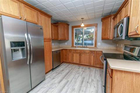 90 E Wilbeth, Akron, OH 44301 photo 11