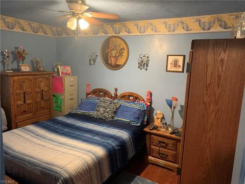 680 Bell Ave, Elyria, OH 44035 photo 4