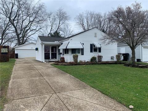 680 Bell Ave, Elyria, OH 44035 photo 1