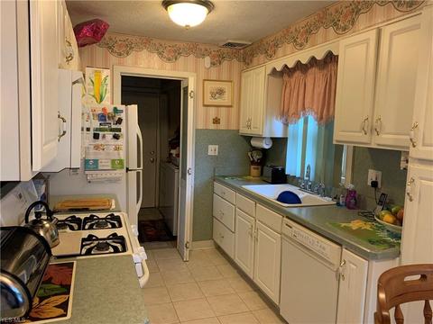 680 Bell Ave, Elyria, OH 44035 photo 9