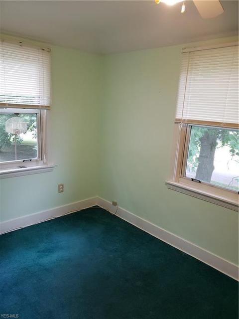 163 Seneca Ave, Elyria, OH 44035 photo 17