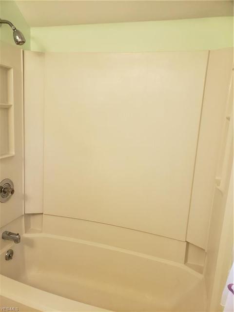 163 Seneca Ave, Elyria, OH 44035 photo 14