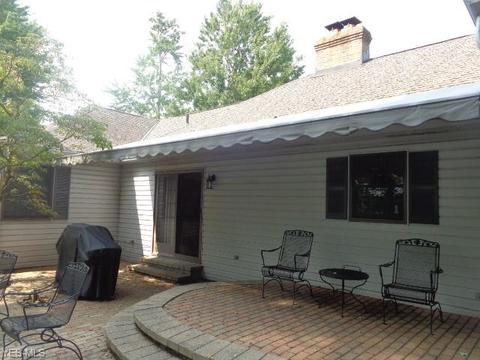 141 Vanderbilt Ct, Elyria, OH 44035 photo 6