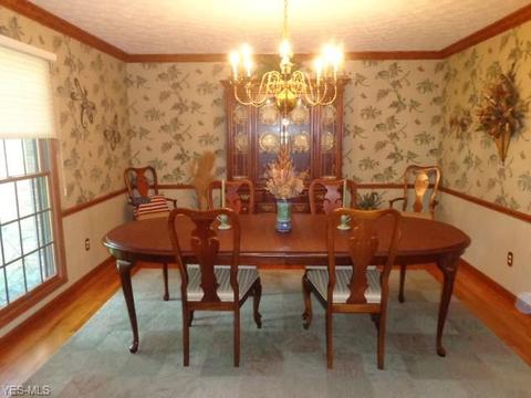 141 Vanderbilt Ct, Elyria, OH 44035 photo 11