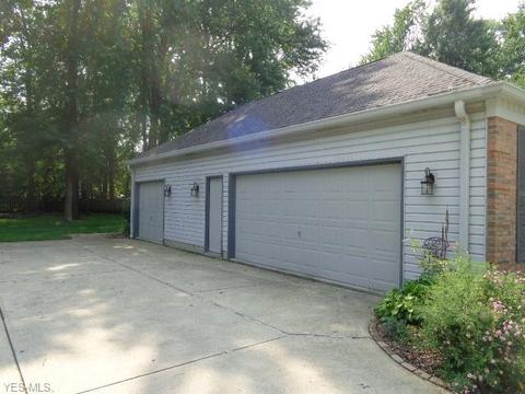 141 Vanderbilt Ct, Elyria, OH 44035 photo 34