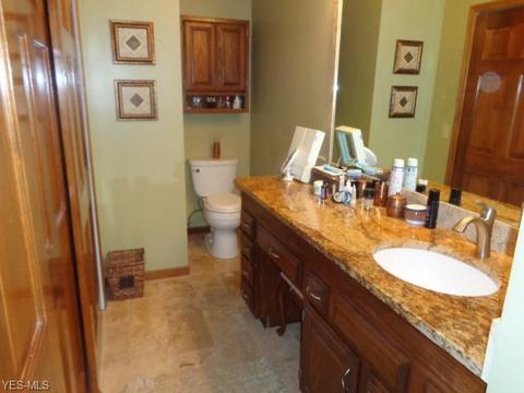 141 Vanderbilt Ct, Elyria, OH 44035 photo 21