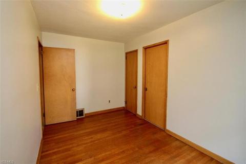 5405 Harmony Ln, Willoughby, OH 44094 photo 13