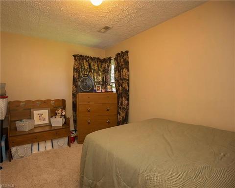 264 Bellfield Ave, Elyria, OH 44035 photo 11