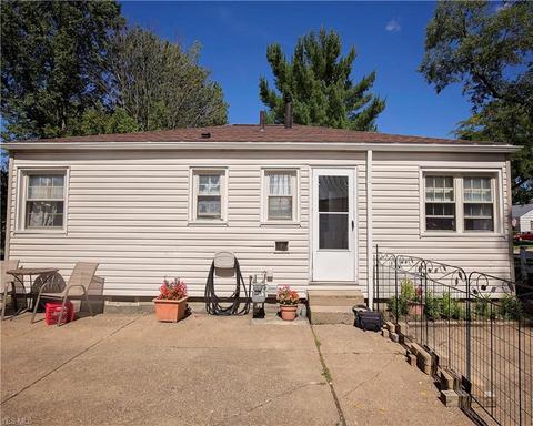 264 Bellfield Ave, Elyria, OH 44035 photo 4