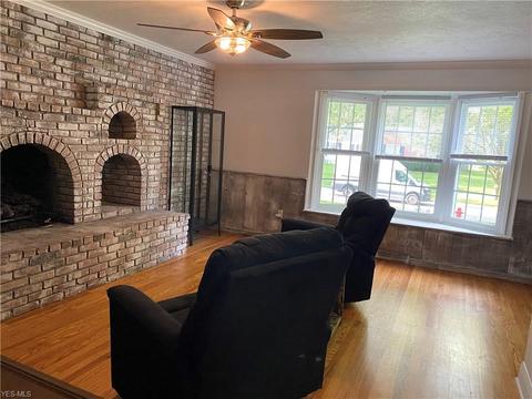 335 Vassar Ave, Elyria, OH 44035 photo 7
