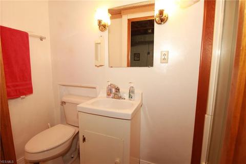 3102 Eldora Dr, Youngstown, OH 44511 photo 17